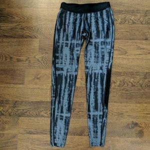 Women's Under Armour running leggings